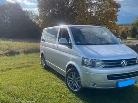 Volkswagen Transporter T5 2.0 TDI
