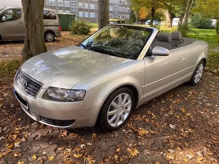 Audi A4 V6 2.4 170 S line