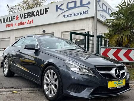 Mercedes-Benz Classe E E 200 2.0 184