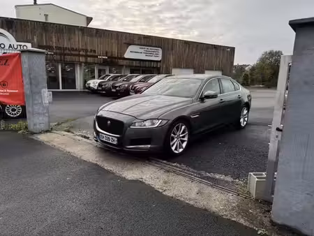 Jaguar XF 2.0 Prestige