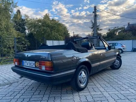 Opel Ascona 1.6