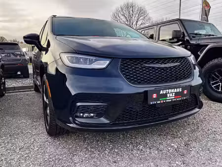 Chrysler Pacifica Limited