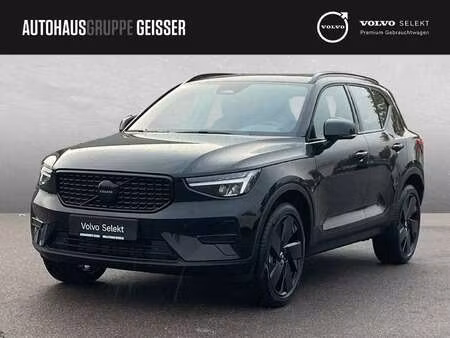 Volvo XC40 B3 2.0 163 Black Edition