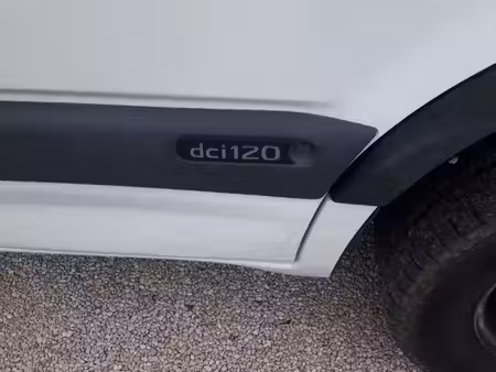 Nissan Interstar 2.5 dCi 100