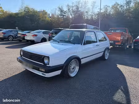 Volkswagen Golf GTI