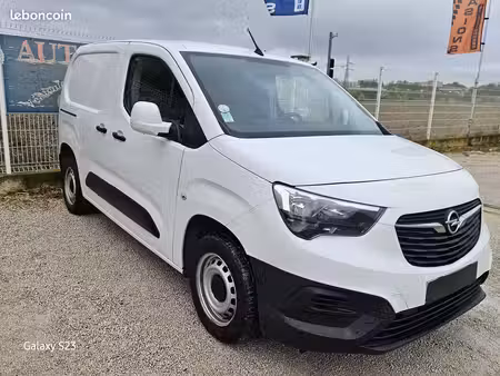 Opel Combo 1.5 CDTI 100
