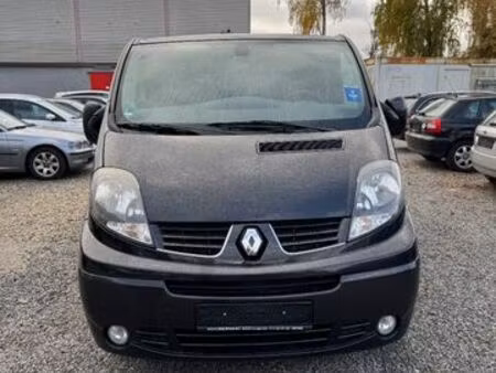 Renault Trafic 2.0 dCi 114 Black Edition