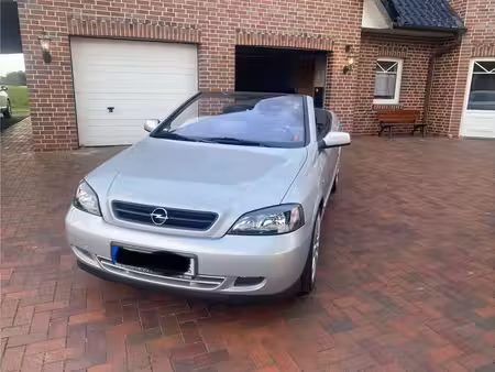 Opel Astra 2.2 147 Edition
