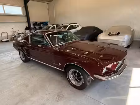 Ford Mustang Fastback