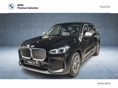 BMW iX1 