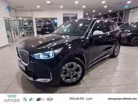 BMW iX1 