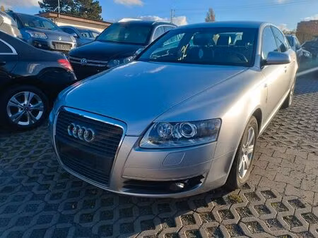 Audi A6 V6 2.4 177
