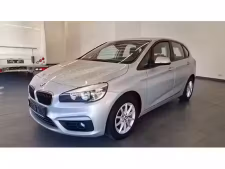 BMW Série 2 216d 1.5 116