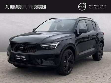Volvo XC40 B3 2.0 163 Black Edition
