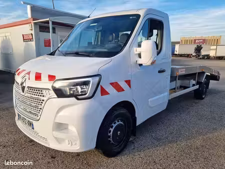 Renault Master 2.3 dCi 130