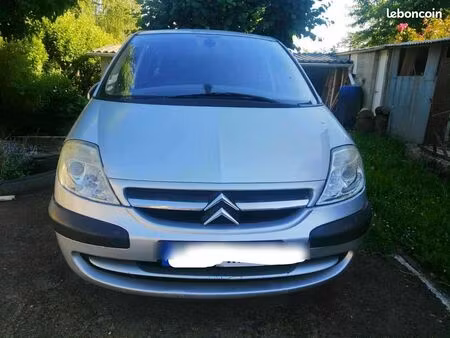 Citroën C8 