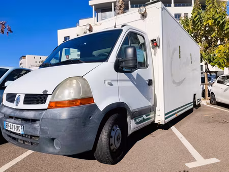 Renault Master 2.5 dCi 100