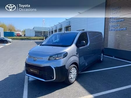 Toyota Proace 136