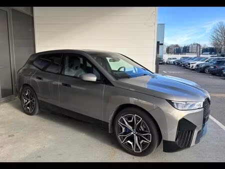 BMW iX 40 326 xDrive