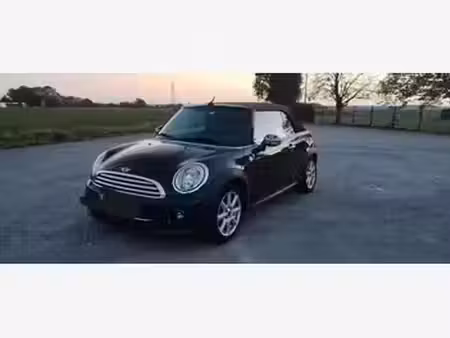 Mini Cabrio Cooper 1.6 122 Red Hot Chili
