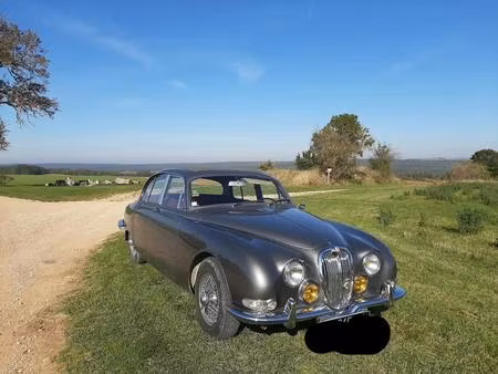 Jaguar Type S 3.8