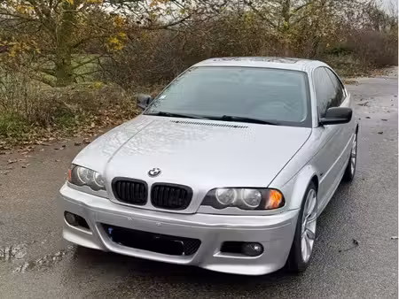 BMW Série 3 330i 3.0 231