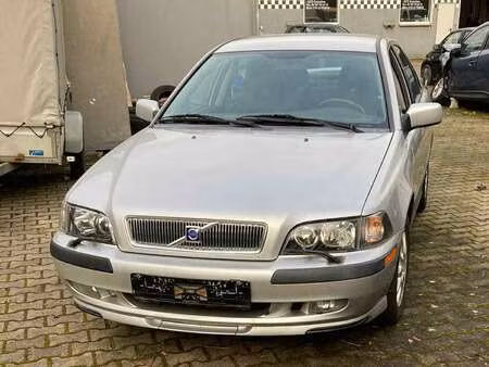 Volvo S40 1.8 122