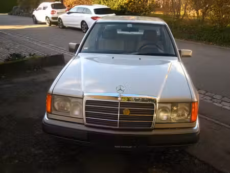Mercedes-Benz Classe E E 260 V6 2.6