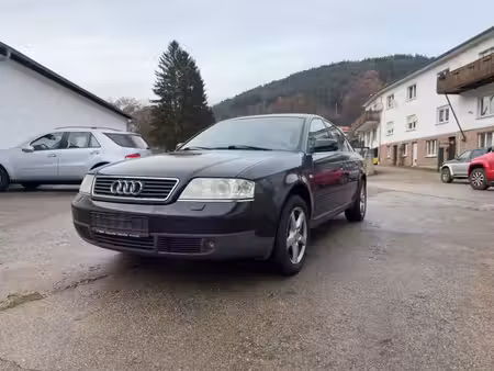 Audi A6 V6 2.8 193 quattro