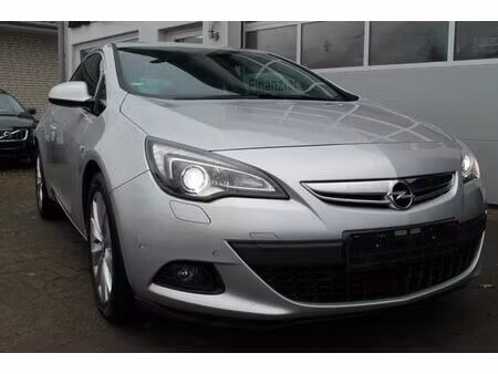 Opel Astra 2.0 165 Innovation