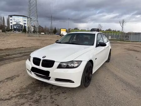 BMW Série 3 325i 218
