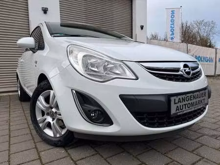 Opel Corsa Satellite