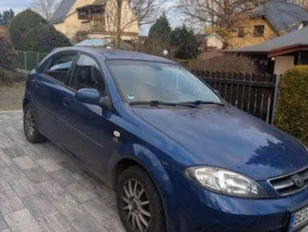 Daewoo Lacetti 1.8 122