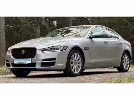 Jaguar XE D180 2.0 180 Portfolio 4x4