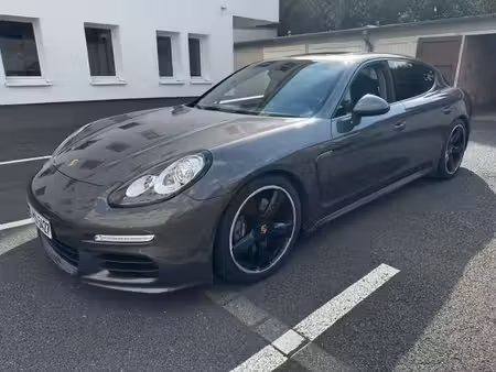 Porsche Panamera V6 3.0 300