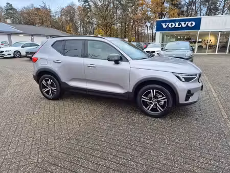 Volvo XC40 B3 2.0 163 Plus