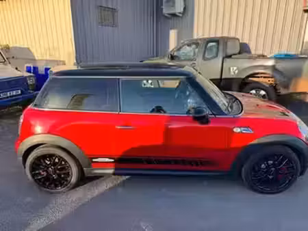 Mini Mini John Cooper Works 1.6 211