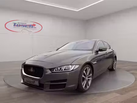 Jaguar XE 20d 2.0 180 Portfolio