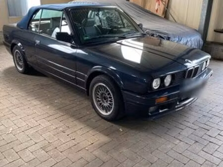 BMW Série 3 325i First Edition