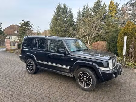 Jeep Commander V6 3.0 218 Overland 4x4