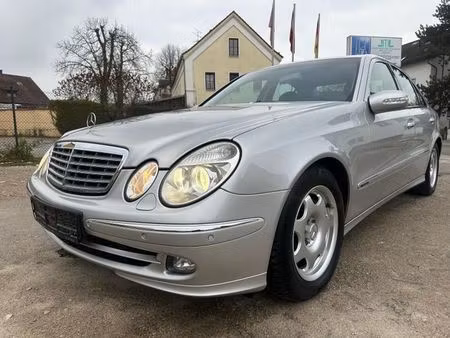 Mercedes-Benz Classe E E 200