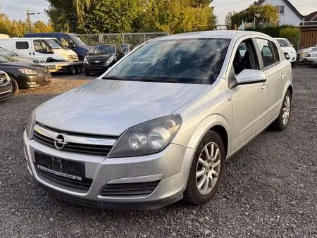 Opel Astra 1.6 105 Elegance