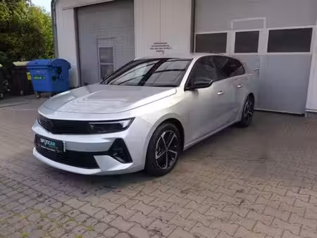 Opel Astra 1.2 130 GS