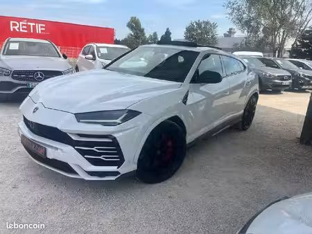 Lamborghini Urus V8 4.0 650