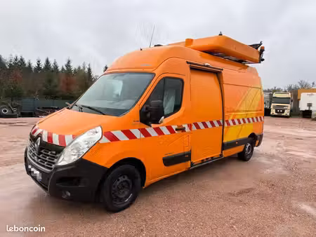 Renault Master 2.3