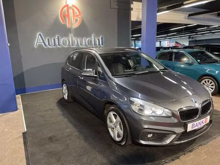 BMW Série 2 216i 1.5 102