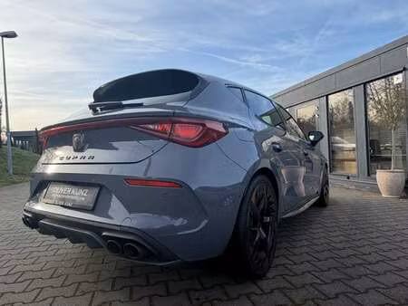 Cupra Leon 2.0 TSI 300