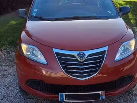 Lancia Ypsilon 1.2 69
