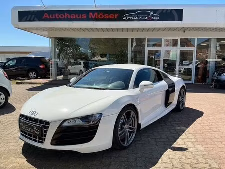 Audi R8 V10 5.2 FSI 525 quattro