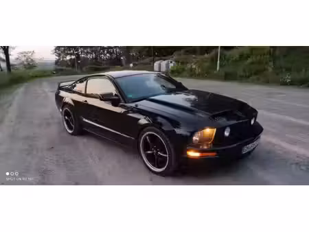 Ford Mustang GT V8 4.6